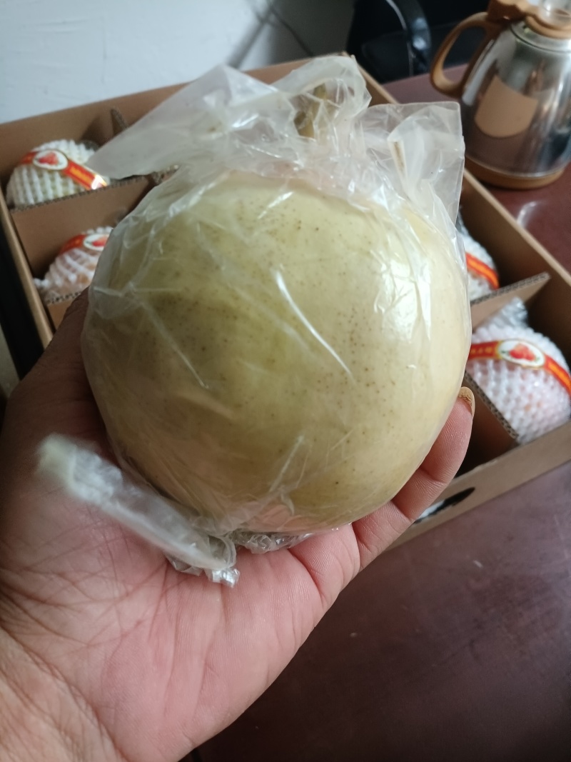 老树百年品牌。云南蒙自甜石榴（水晶玛瑙石榴）上市中，