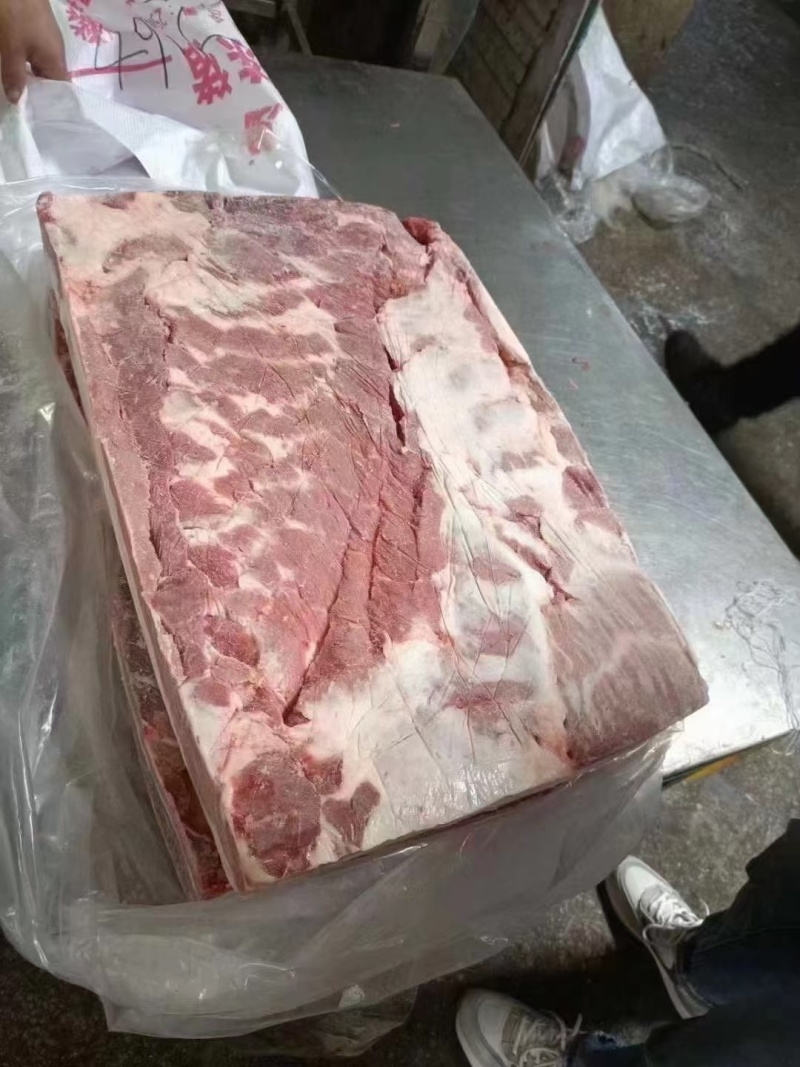 母猪修边中方