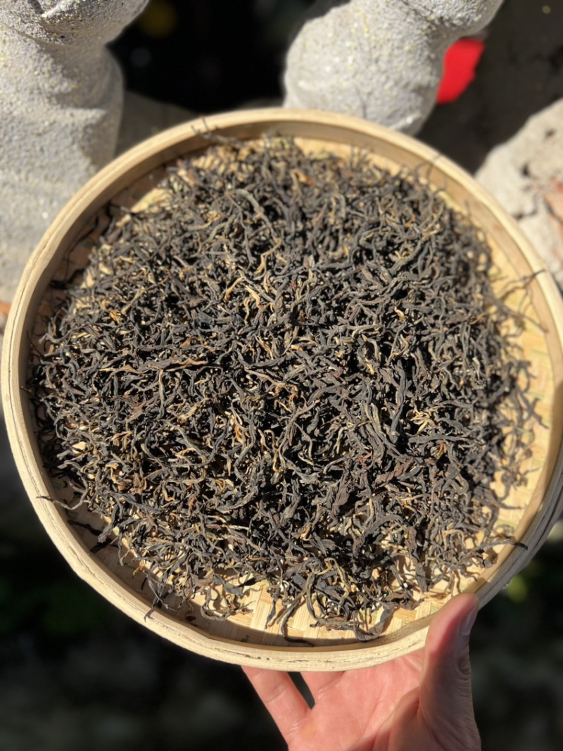 冰岛红茶，回甘甜爽滑，耐泡，非常好喝🤓🤓🤓🤓🤓