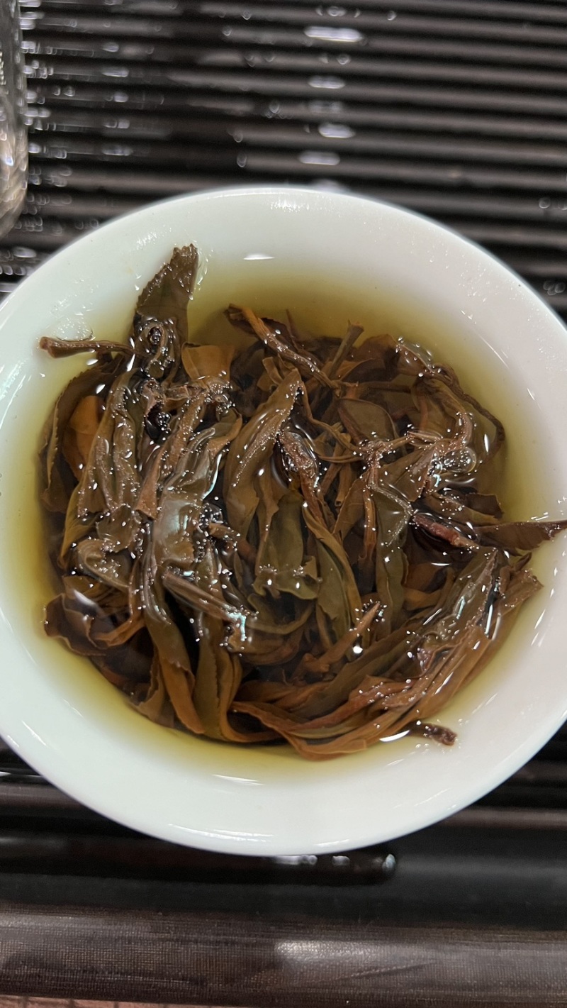 冰岛红茶，回甘甜爽滑，耐泡，非常好喝🤓🤓🤓🤓🤓