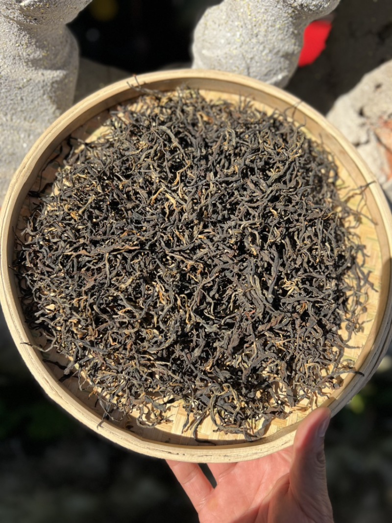 冰岛红茶，回甘甜爽滑，耐泡，非常好喝🤓🤓🤓🤓🤓