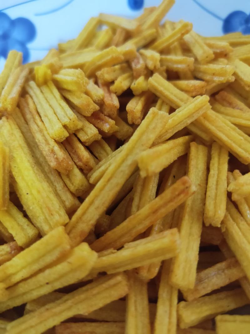 土豆沙拉膨化食品休闲食品小食品小零食孜然牛排味。