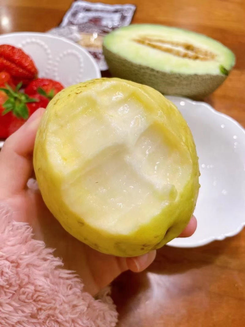 【软糯甜香】奶油芭乐新鲜上市个大味甜量大从优欢迎选购