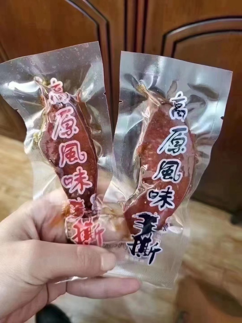 手撕肉手撕鸭肉高原手撕肉手撕鸭肉休闲零食