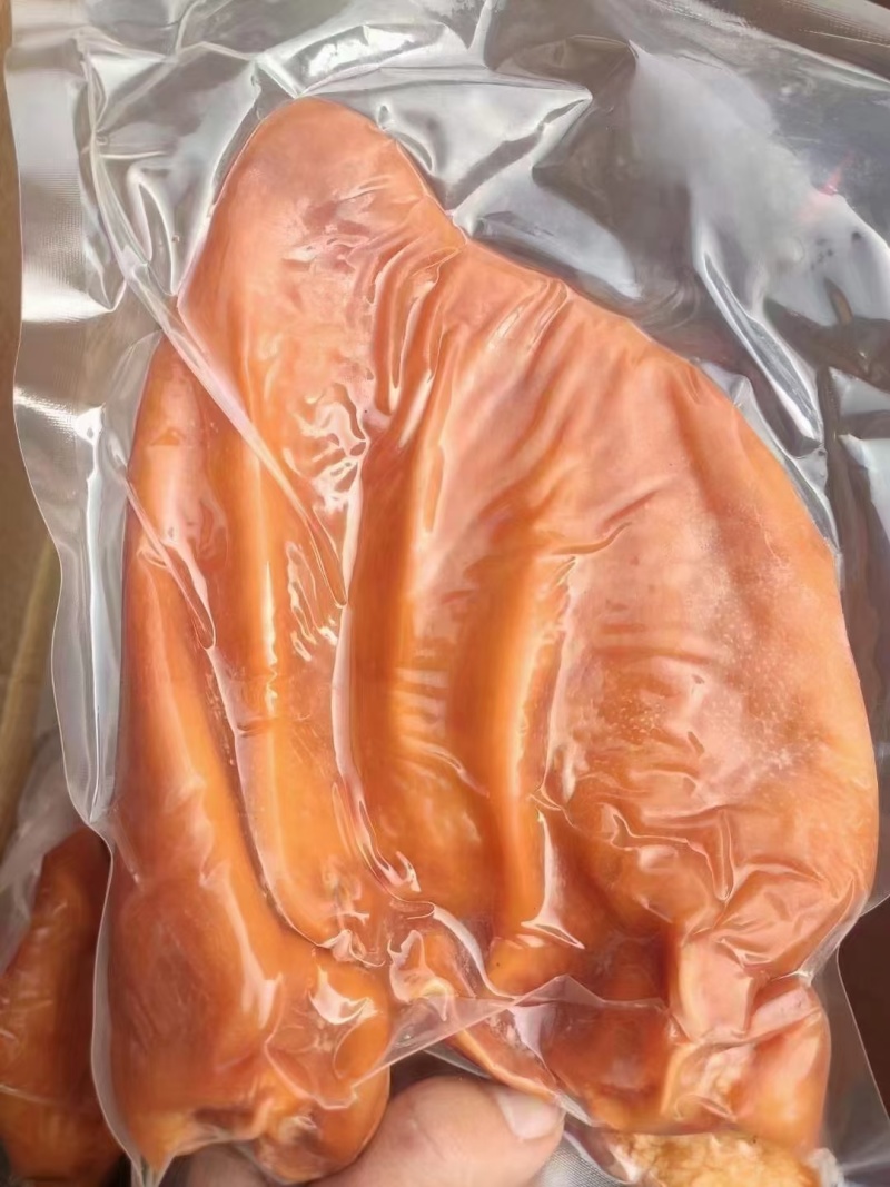 真空包装卤猪耳朵开袋即食适合任何人吃1件20斤常年批发
