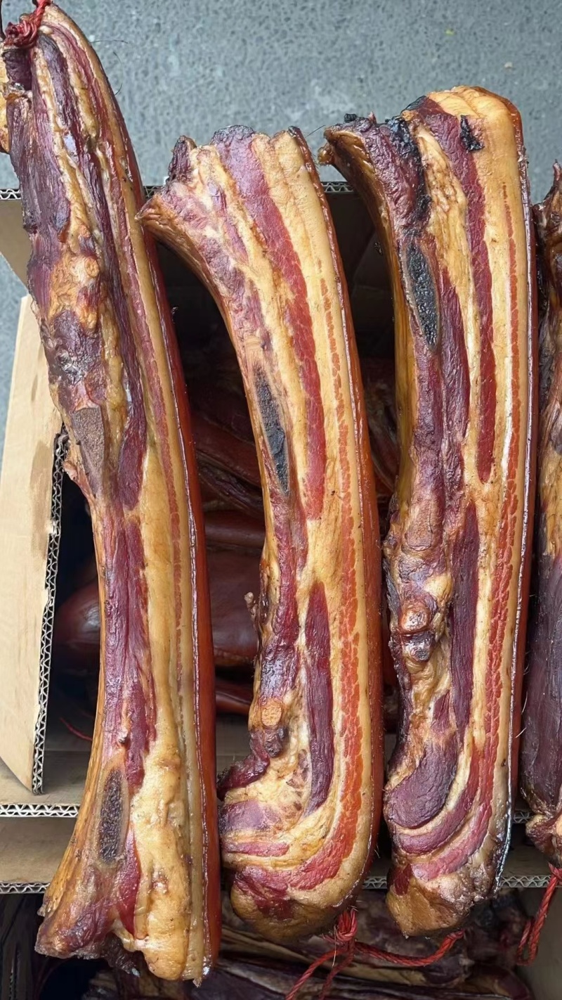 烟熏腊五花肉均匀漂亮适合所有人群食用1件60斤常年批发