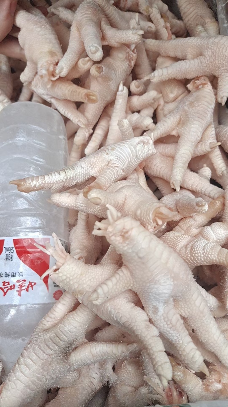冻鸡脚干净均匀适合所有人群食用1件18斤常年批发