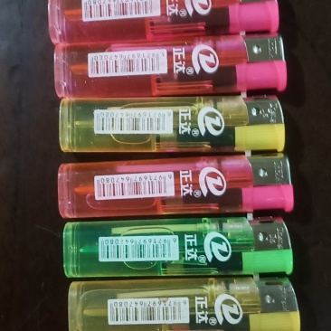 打火机型号多质量好1件2千个适合超市赶集常年批发