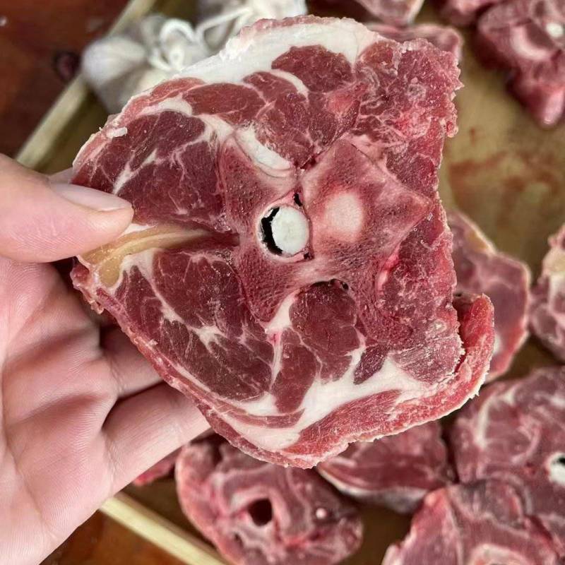 满肉羊蝎子