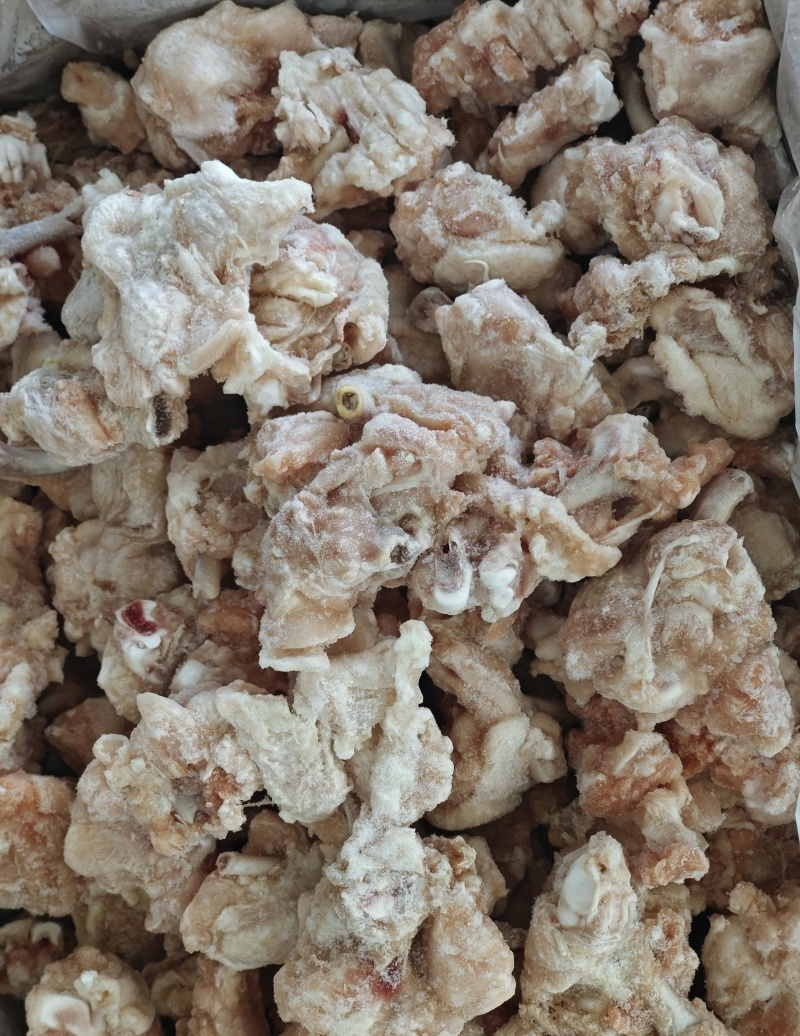 鸡翅低质量B中水点低价格便宜食堂专用欢迎来电