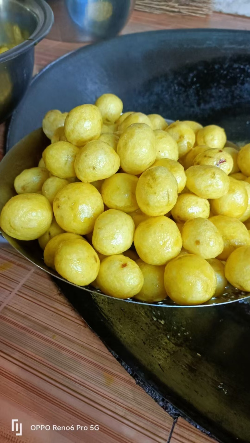 云南土豆红皮迷你小土豆餐饮食品货源充足量大从优全国