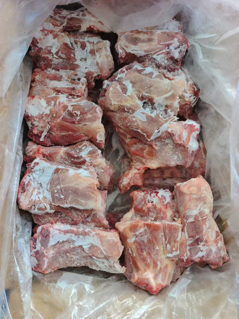 国产肥猪猪胫骨，带肉率高，**日期的货