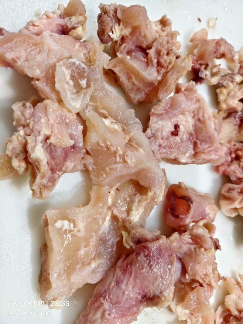 筋头巴脑，熟度好，有筋有肉
