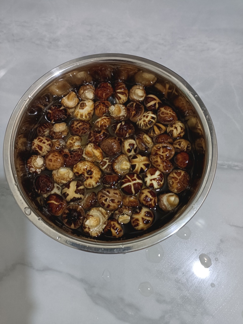 随州小花菇剪脚去根3斤试吃装(回购30斤以上可优惠)
