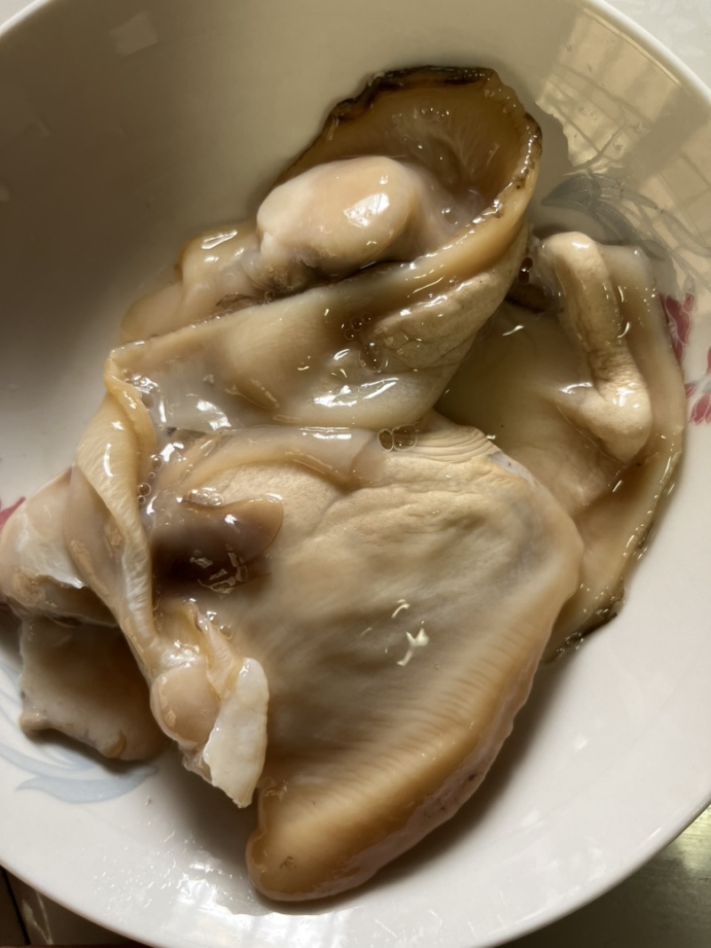 新鲜河蚌肉