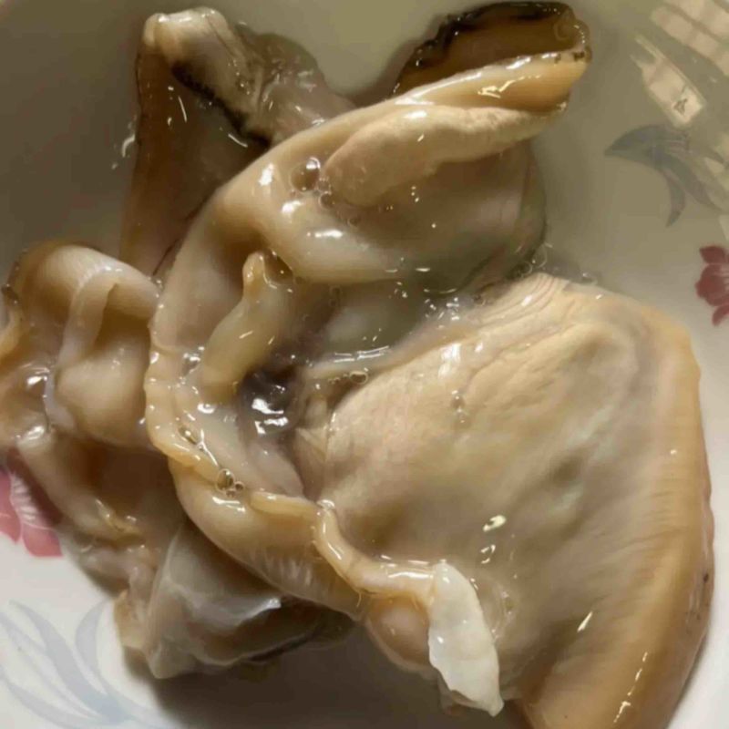 新鲜河蚌肉
