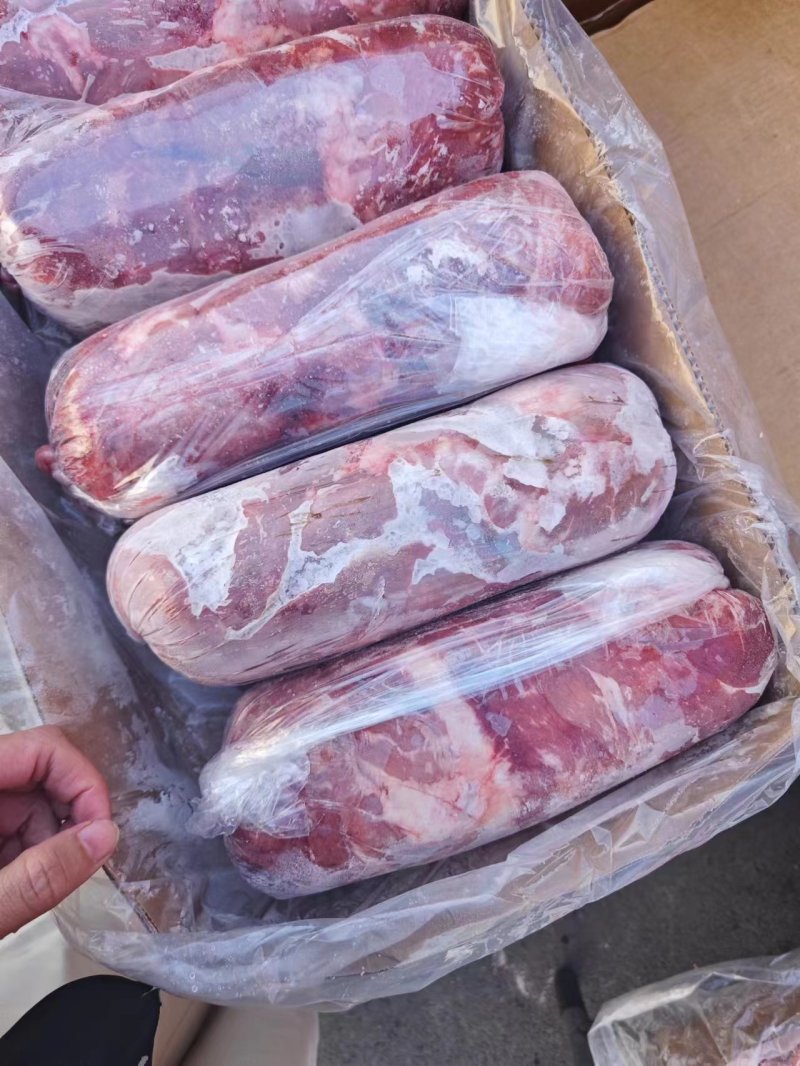 冻猪一号卷可以做成烧烤片，火锅肉片，量大从优