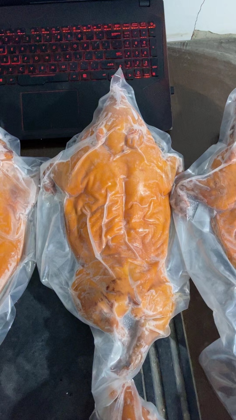 乳猪半成品，现烤现发，鲜香美味
