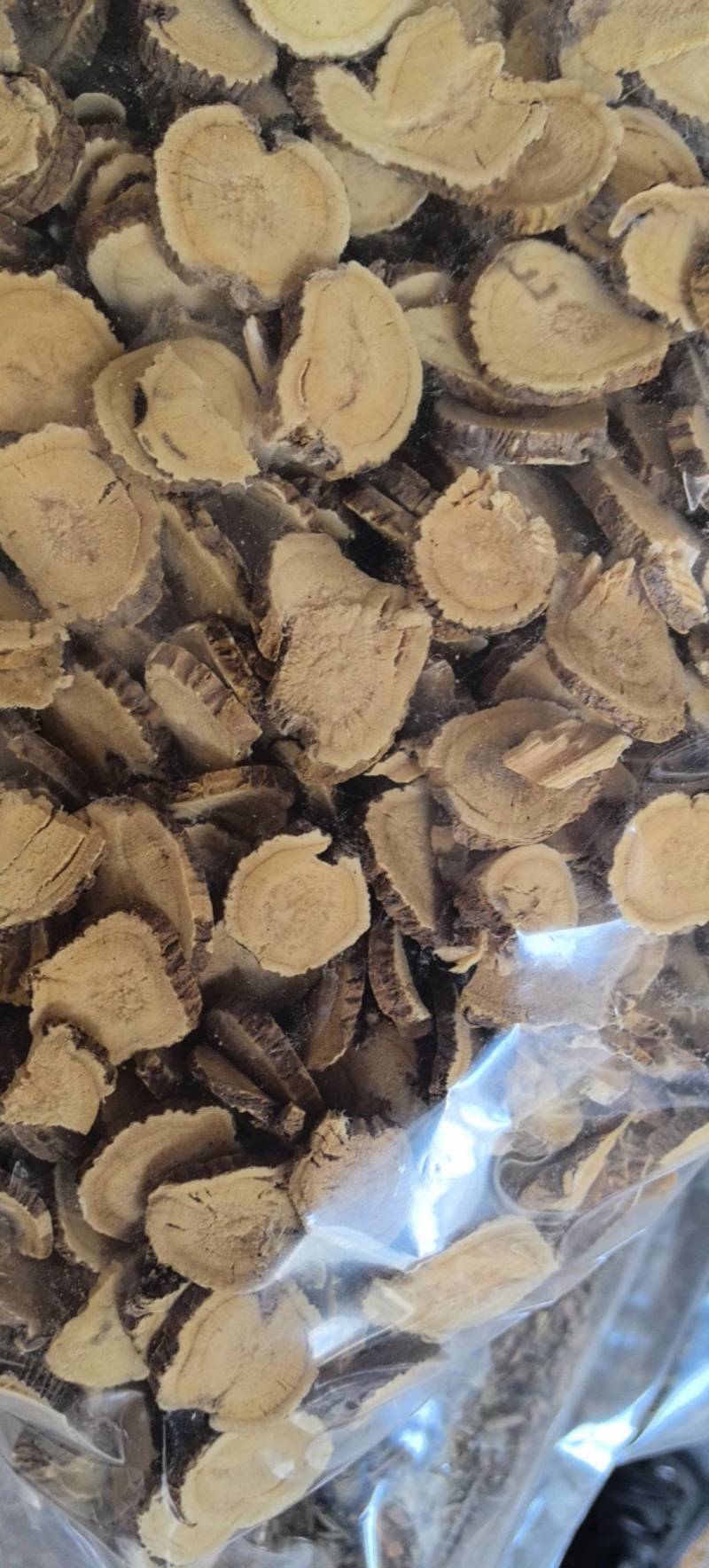 苦参片选货都是大片万信药业只做保真药材
