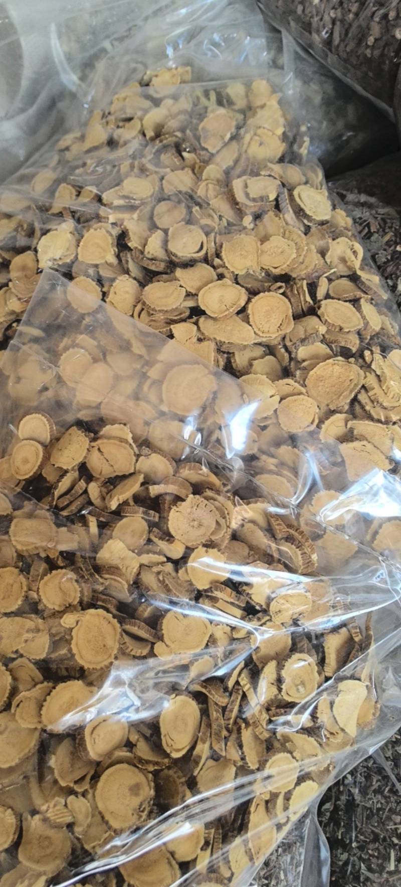 苦参片选货都是大片万信药业只做保真药材