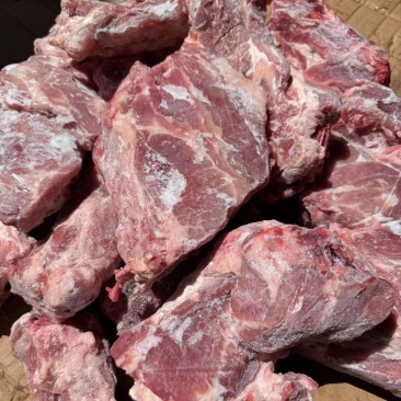 国产满肉猪颈骨