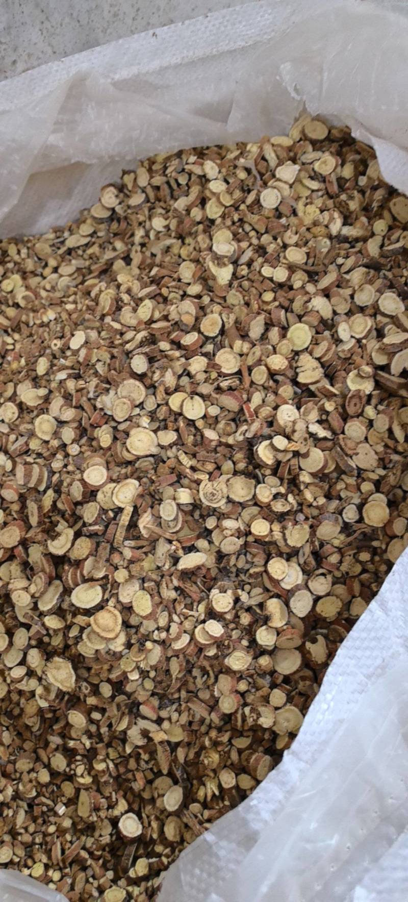 红皮甘草片精品0.4-1.2之间万信药业保真药材