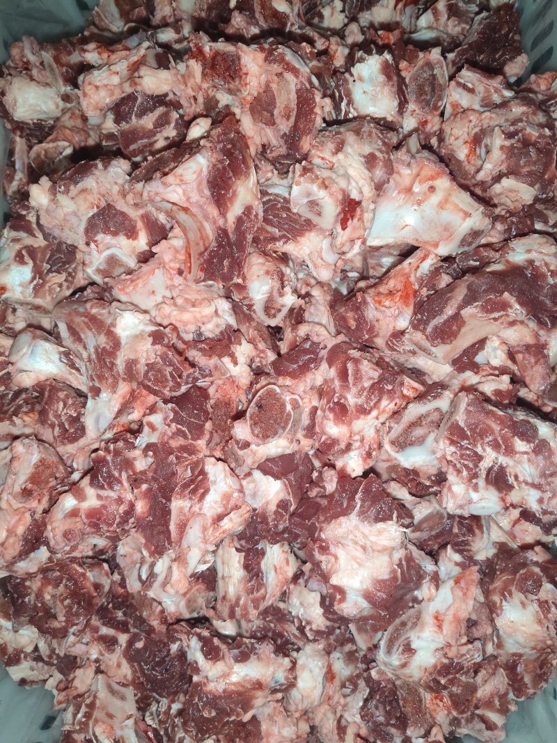 多肉牛肋条头炖熬汤吃肉