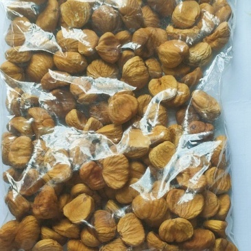 凉山州盐源县原生板栗烘干果仁，有机营养，清香纯正。