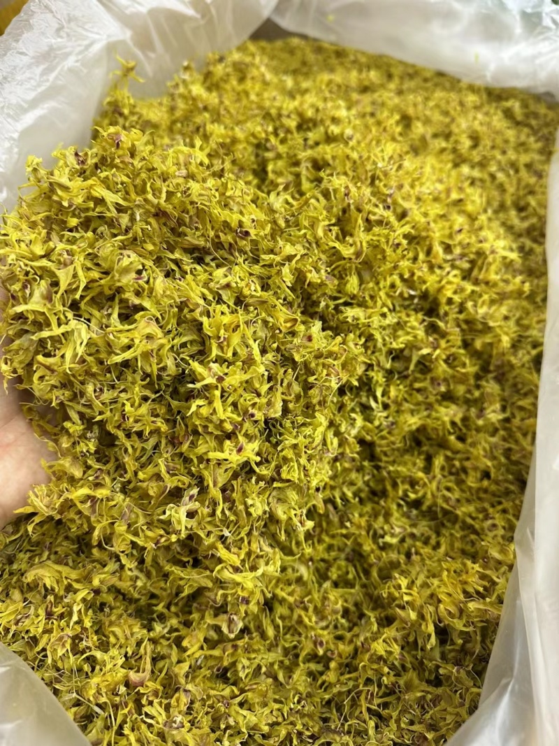 铁皮石斛干花，干度够一捏就碎，花型饱满，
