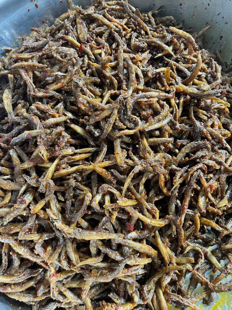 香辣泥鳅干味道不错鲜香可口独家口味