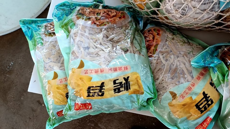 烤笋，加工基地，大量有货，全国现货直发。可贴牌。量大来电谈价