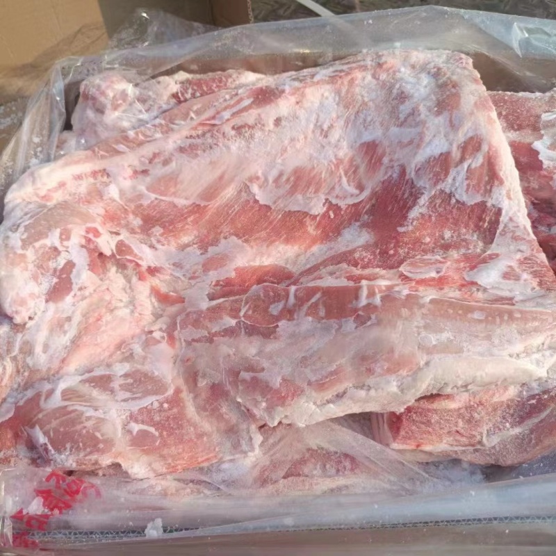 金锣去皮五花肉，10.5块一斤，颜色鲜亮，分层好