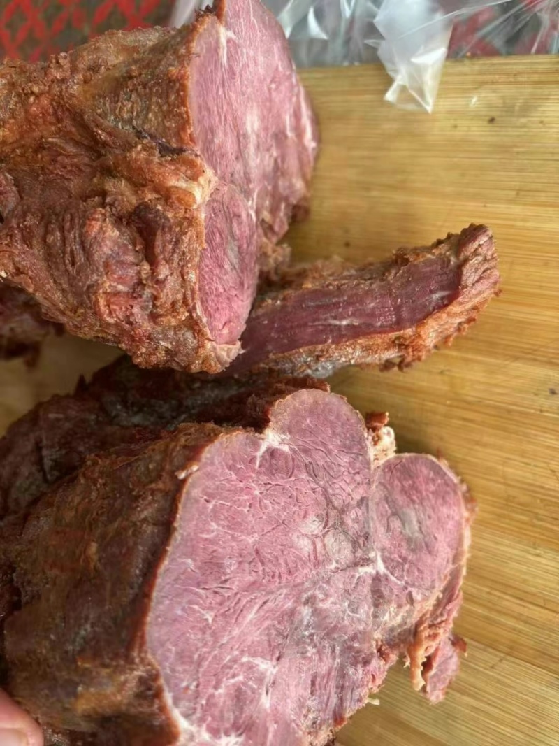 牛肉大块，麻辣五香两种口味真牛肉大块肉