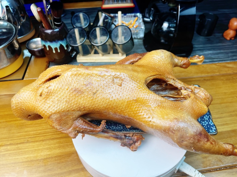 【卤味】全熟卤鹅加热即食预制菜地摊卤菜店通用