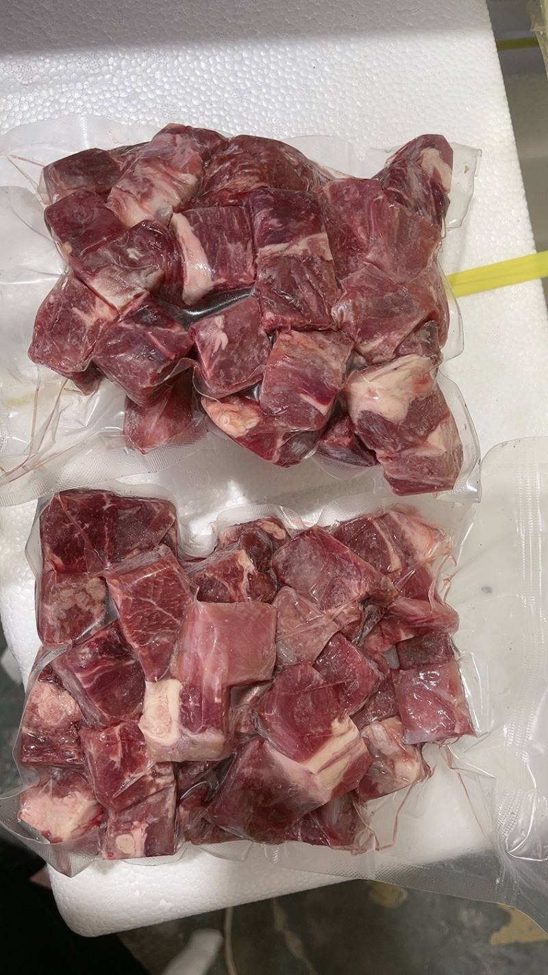 调理牛肉粒现货实拍质量好价格便宜小包装电商专用