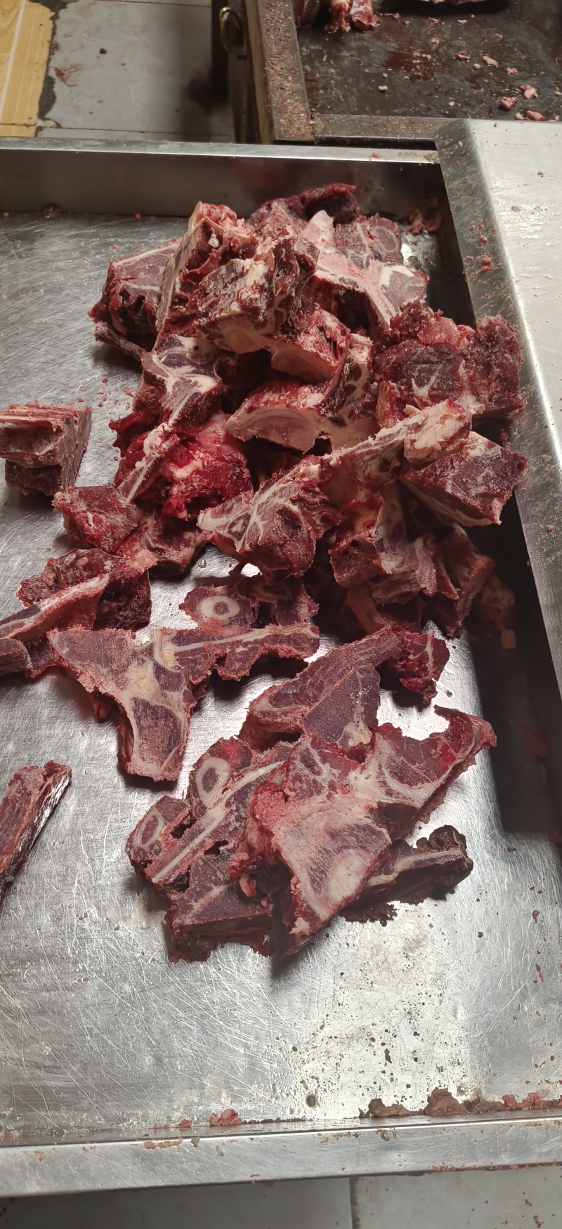 486牛脊骨23年12月货到货一柜带肉率很高