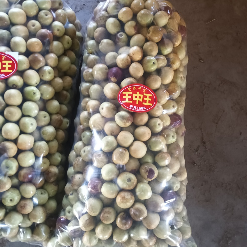 大荔冬枣，中国冬枣之乡。口感脆甜化渣，补气养血之佳品