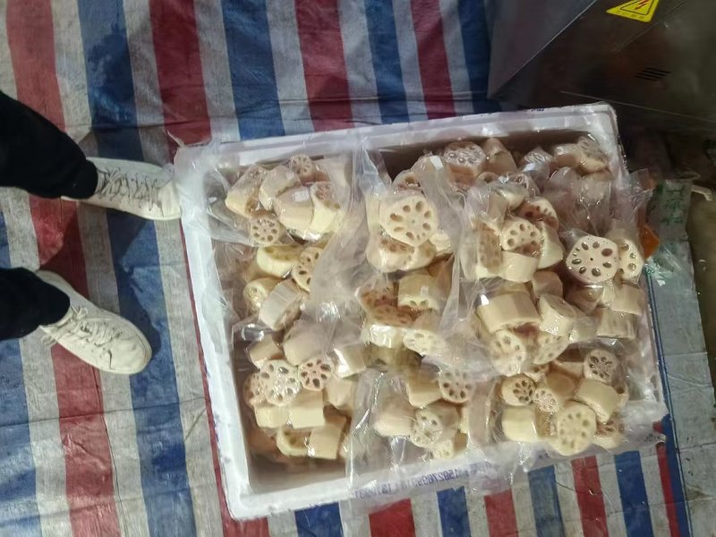 工厂直供湖北精品薄膜藕货源充足可持续供货欢迎咨询