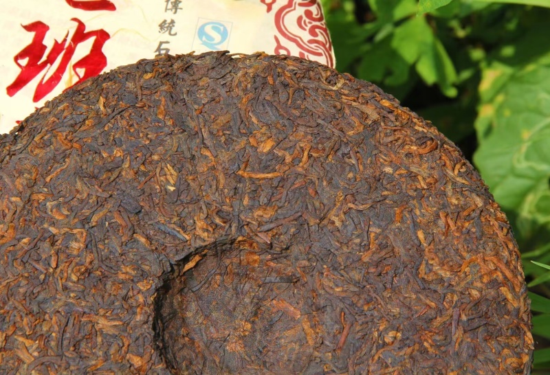 宫廷级别的老班章熟茶饼