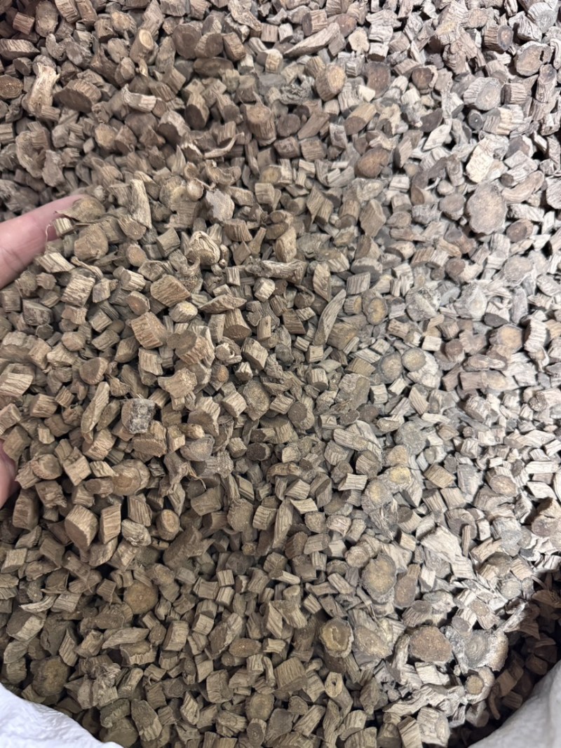 川牛膝牛夕无硫磺正品保证牛膝片批发各种中药材
