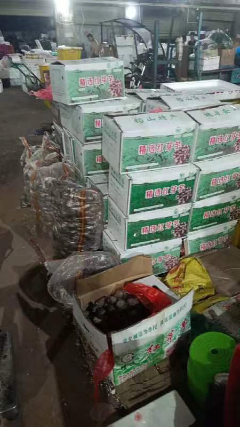 广西贺州产地毛芋头仔，大量有货发售