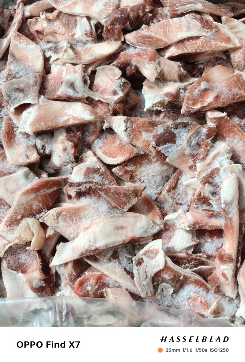 羔羊月牙骨块，块大新鲜带肉率也是可以啊！补钙圣器骨折价！