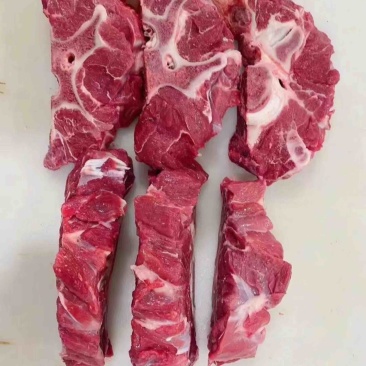 加肉牛脖骨