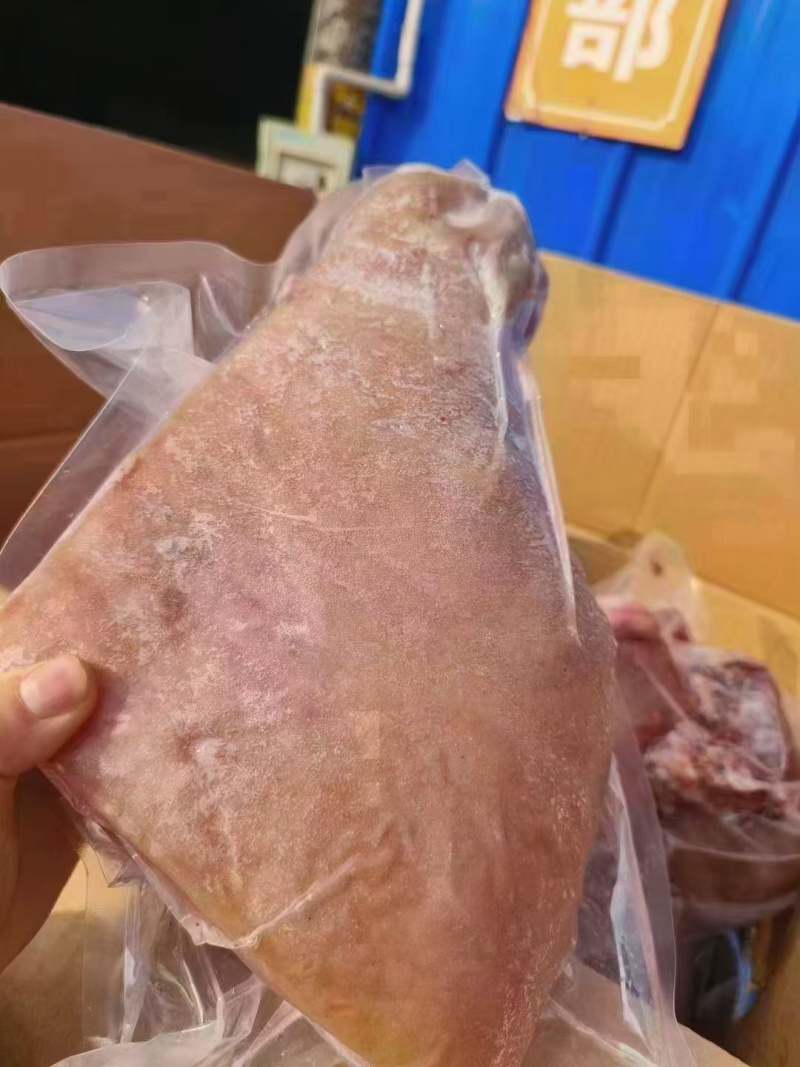 【牛头肉】精品全熟牛头肉精修无碱火烧毛地摊卤菜店预制菜