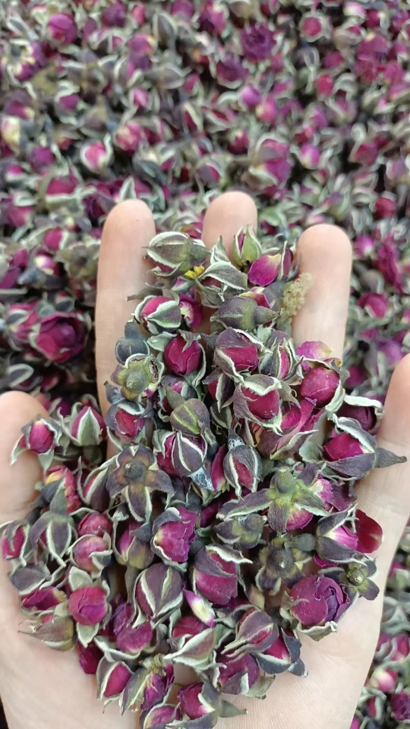 玫瑰花干花，一手货源，品质优良，欢迎致电联系。云南特产