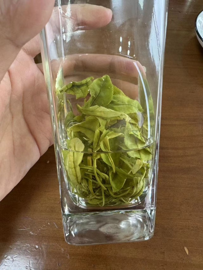 富硒白茶卷型