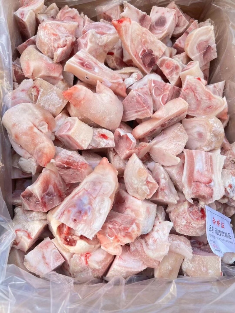 蹄块全蹄块天天加工生产量大价格可谈，厂家直销