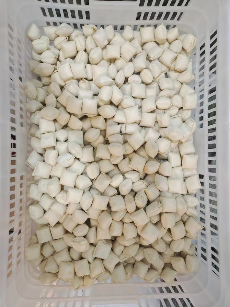 云南石屏爆浆小豆腐
