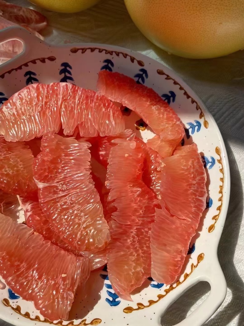 福建平和红心三红柚皮薄多汁颗粒饱满口感清甜