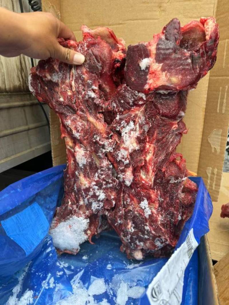 满肉牛脖骨